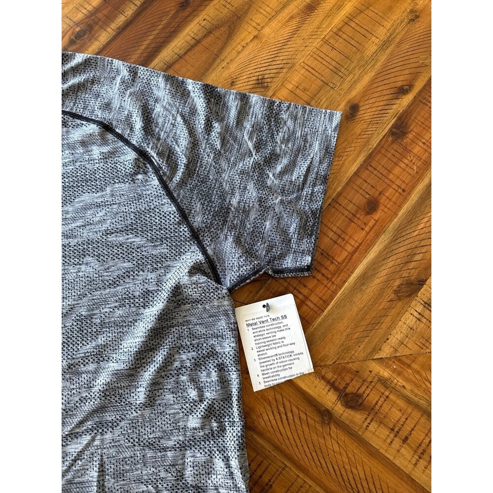 Lululemon Metal Vent Tech Short Sleeve Shirt Men’s XXL grey black camo NWT - Picture 3 of 11